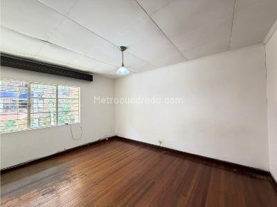 Casa de 5 alcobas en venta en Laureles, Medellín, 500 m² · foto 16 de 20