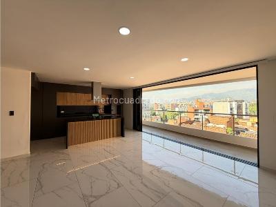 Apartamento en Arriendo, Laureles, Medellín