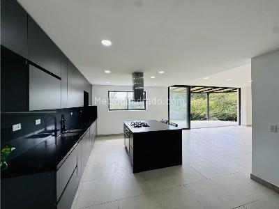 Casa de 5 alcobas en venta en San Antonio De Pereira, Rionegro · foto 6 de 20