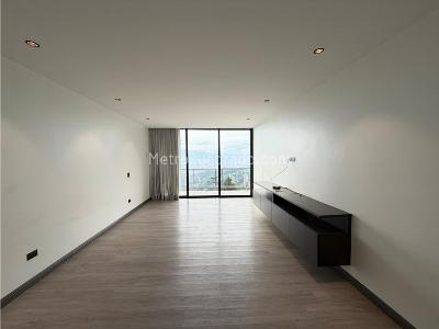 Casa de 5 alcobas en venta en El Poblado, Medellín, 775 m² · foto 15 de 20