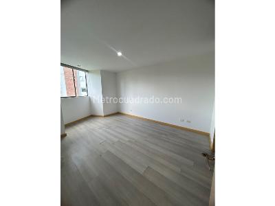 Apartamento de 3 alcobas en arriendo en Poblado Loma El Encierro, Medellín, 80 m² · foto 4 de 18