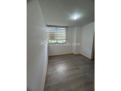 Apartamento de 3 alcobas en arriendo en Poblado Loma El Encierro, Medellín, 80 m² · foto 7 de 18