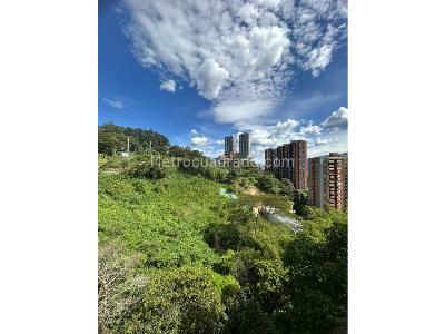 Apartamento de 3 alcobas en arriendo en Poblado Loma El Encierro, Medellín, 80 m² · foto 16 de 18