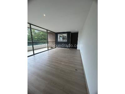 Apartamento de 2 alcobas en arriendo en Poblado Loma Los Balsos, Medellín, 90 m² · foto 6 de 20