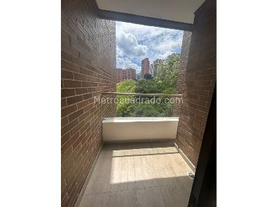 Apartamento de 2 alcobas en arriendo en Poblado Loma Los Balsos, Medellín, 90 m² · foto 14 de 20