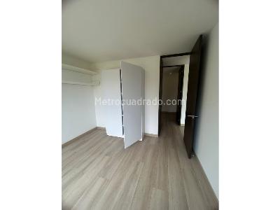 Apartamento de 2 alcobas en arriendo en Poblado Loma Los Balsos, Medellín, 90 m² · foto 18 de 20