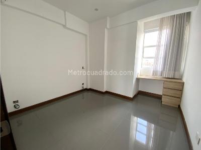 Apartamento en venta en Laureles, Medellín · foto 13 de 20