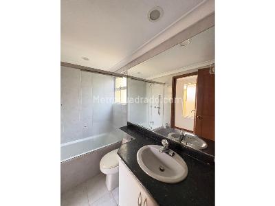 Casa en arriendo en Castropol, Medellín · foto 17 de 20