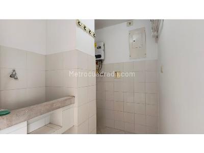 Apartamento de 2 alcobas en arriendo en Laureles, Medellín, 90 m² · foto 10 de 15