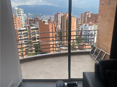 Apartaestudio en venta en Laureles, Medellín, 100 m² · foto 3 de 20