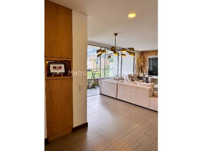 Apartamento en arriendo en Poblado, Medellín · foto 4 de 14