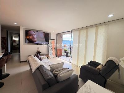 Apartamento de 3 alcobas en arriendo en Avenida Las Palmas, Medellín, 89 m² · foto 2 de 11