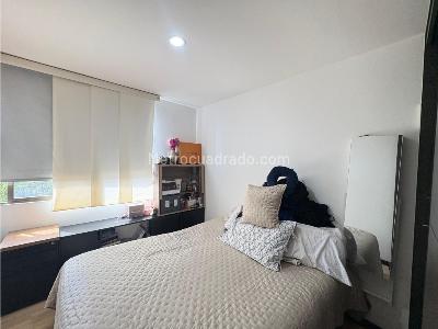 Apartamento de 3 alcobas en arriendo en Avenida Las Palmas, Medellín, 89 m² · foto 7 de 11
