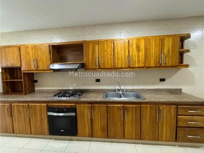 Apartamento de 3 alcobas en venta en El Recreo, Montería, 170 m² · foto 4 de 20