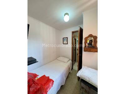 Apartamento en arriendo en Laureles, Medellín · foto 5 de 10