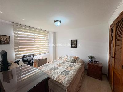 Apartamento en arriendo en Laureles, Medellín · foto 8 de 10