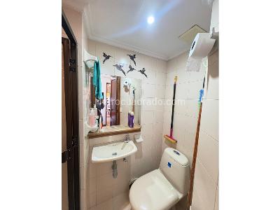 Apartamento en arriendo en Laureles, Medellín · foto 9 de 10