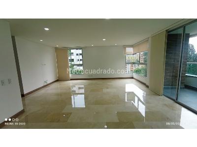 Apartamento en venta en El Poblado Castropol, Medellín · foto 3 de 17