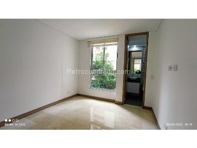 Apartamento en venta en El Poblado Castropol, Medellín · foto 7 de 17
