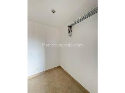Apartamento de 3 alcobas en arriendo en Laureles, Medellín, 174 m² · foto 18 de 20