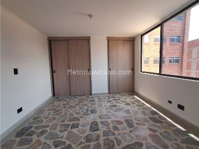 Apartamento de 3 alcobas en arriendo en Laureles, Medellín, 160 m² · foto 12 de 18