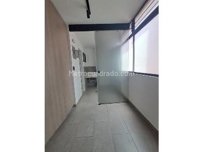 Apartamento de 3 alcobas en arriendo en Laureles, Medellín, 160 m² · foto 15 de 18