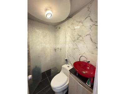 Apartamento de 2 alcobas en arriendo en Laureles, Medellín, 75 m² · foto 8 de 8