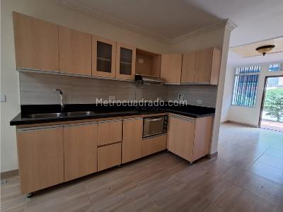 Casa de 3 alcobas en arriendo en Laueles, Medellín, 134 m² · foto 6 de 20