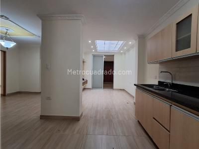 Casa de 3 alcobas en arriendo en Laueles, Medellín, 134 m² · foto 9 de 20