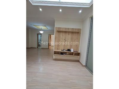 Casa de 3 alcobas en arriendo en Laueles, Medellín, 134 m² · foto 10 de 20