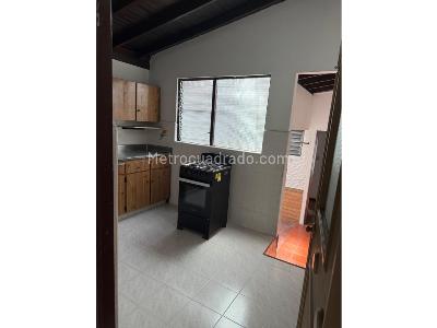 Casa de 3 alcobas en venta en Villa De Aburra Belen, Medellín, 272 m² · foto 4 de 20