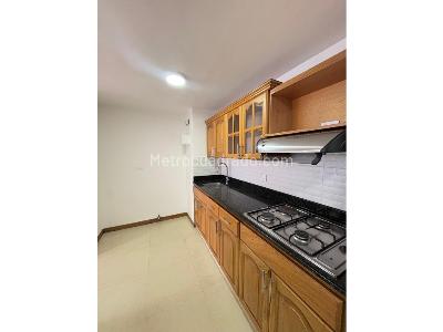 Apartamento de 3 alcobas en arriendo en Avenida Las Palmas, Medellín, 100 m² · foto 3 de 16