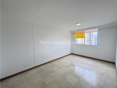 Apartamento de 3 alcobas en arriendo en Avenida Las Palmas, Medellín, 100 m² · foto 6 de 16