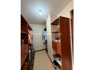 Apartamento de 3 alcobas en venta en Conquistadores, Medellín, 127 m² · foto 13 de 15