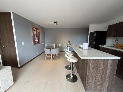 Apartamento en venta en Sabaneta, Medellín · foto 3 de 18