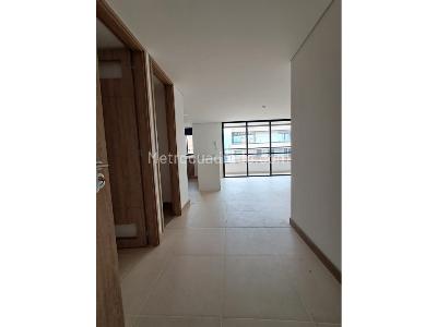 Apartamento en arriendo en Laureles, Medellín · foto 7 de 20