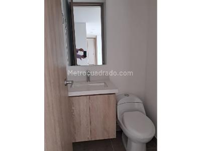 Apartamento en arriendo en Laureles, Medellín · foto 13 de 20