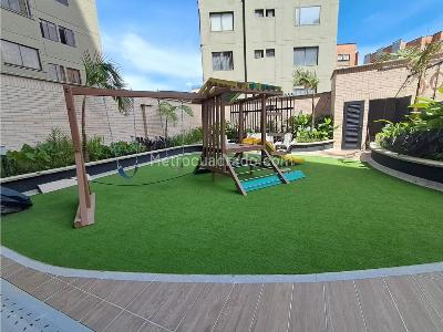 Apartamento en arriendo en Laureles, Medellín · foto 19 de 20