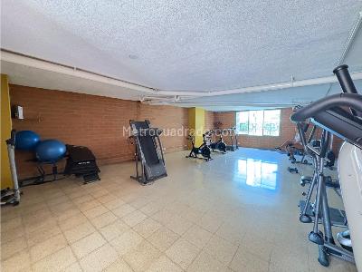 Apartamento en arriendo en Laureles, Medellín · foto 13 de 14