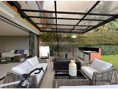 Casa de 3 alcobas en venta en Envigado, Medellín, 270 m² · foto 17 de 19