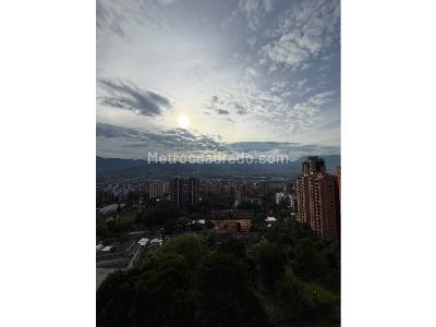 Apartamento de 2 alcobas en arriendo en El Poblado, Medellín, 70 m² · foto 3 de 13