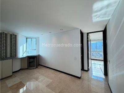 Apartamento en arriendo en Castropol, Medellín · foto 8 de 20