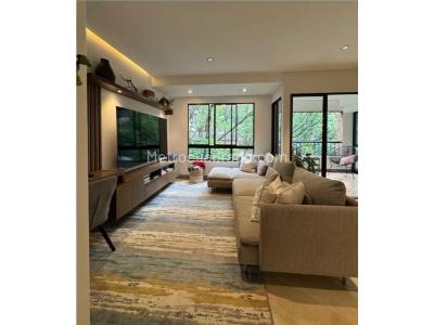 Apartamento de 3 alcobas en arriendo en El Poblado, Medellín, 160 m² · foto 4 de 16