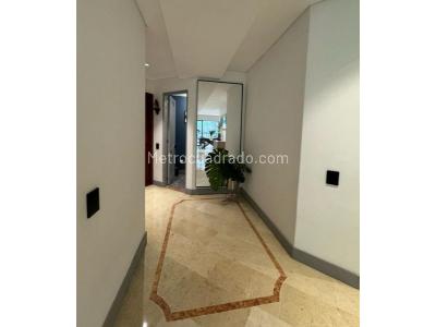 Apartamento de 3 alcobas en arriendo en El Poblado, Medellín, 160 m² · foto 9 de 16