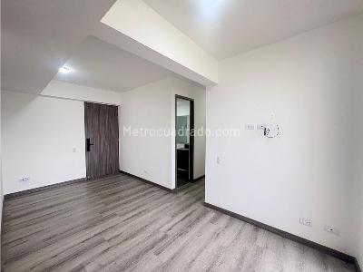Apartamento de 3 alcobas en arriendo en Avenida Las Palmas, Medellín, 76 m² · foto 8 de 14