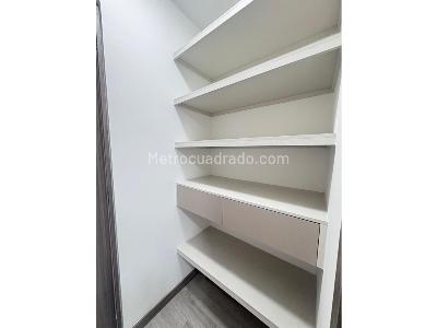 Apartamento de 3 alcobas en arriendo en Avenida Las Palmas, Medellín, 76 m² · foto 10 de 14