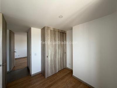 Apartamento de 2 alcobas en arriendo en Ciudad Del Rio, Medellín, 70 m² · foto 13 de 20
