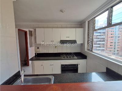 Apartamento en Arriendo, Laureles, Medellín