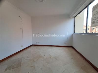 Apartamento de 3 alcobas en arriendo en Laureles, Medellín, 90 m² · foto 2 de 20