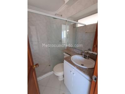 Apartamento de 3 alcobas en arriendo en Laureles, Medellín, 90 m² · foto 20 de 20
